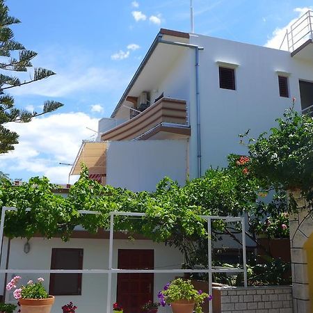 Guest House Kuzmanic Hvar Island Eksteriør bilde